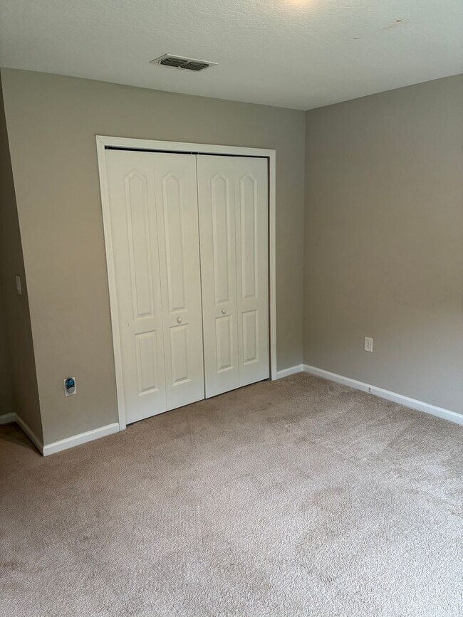 Building Photo - 107 Holm Pl