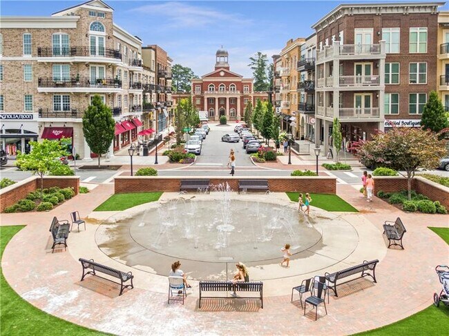 Building Photo - 12080 Greenmont Walk