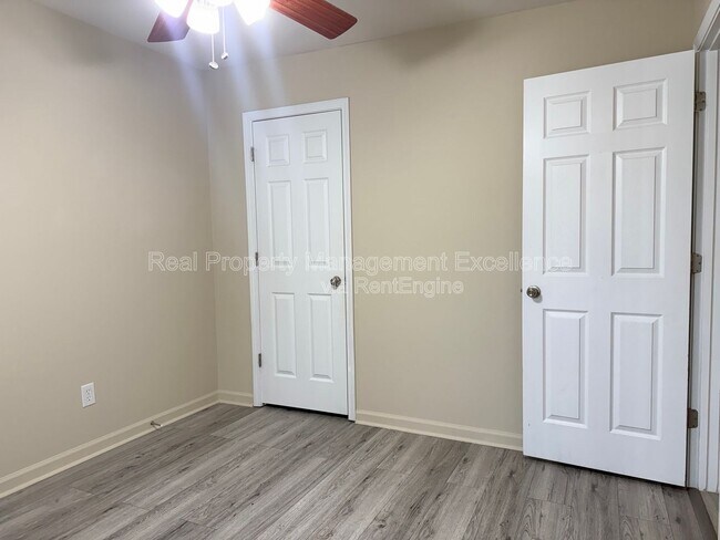 Building Photo - 4245 Camden Woods Ct