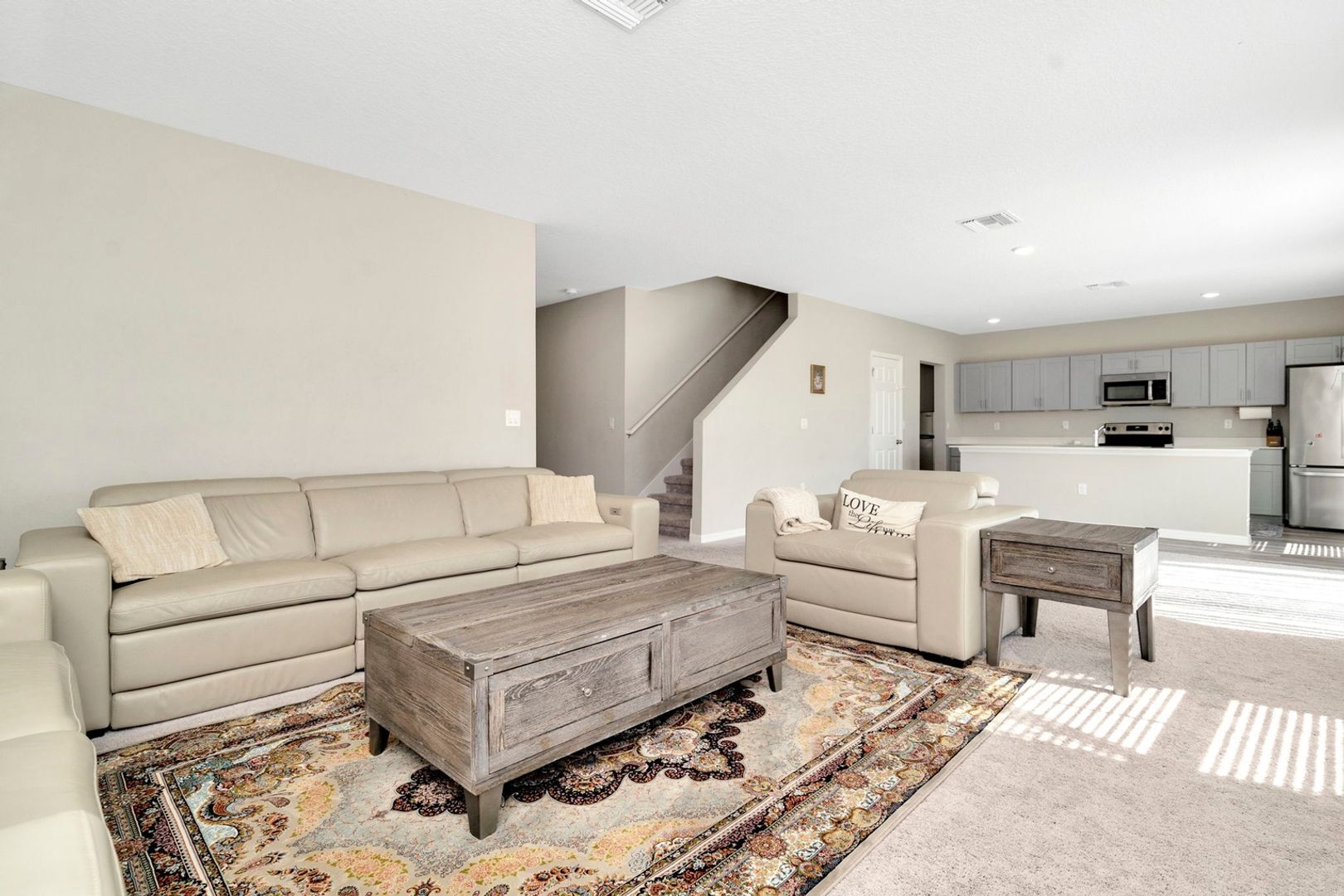 Building Photo - 12811 Twin Bridges Dr