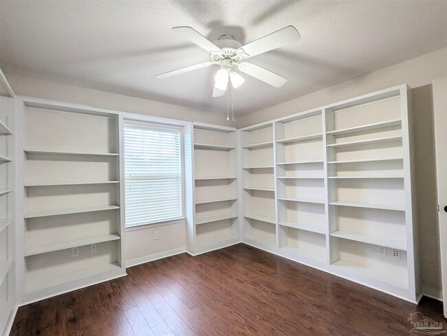 Building Photo - 1145 Freeboard Blvd