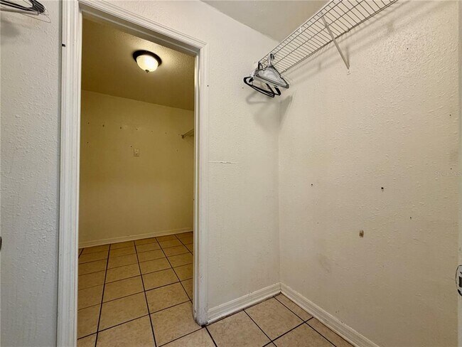 Building Photo - 2533 48th Ave N