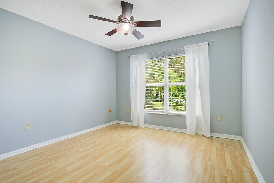 Building Photo - 3030 Tall Timber Dr