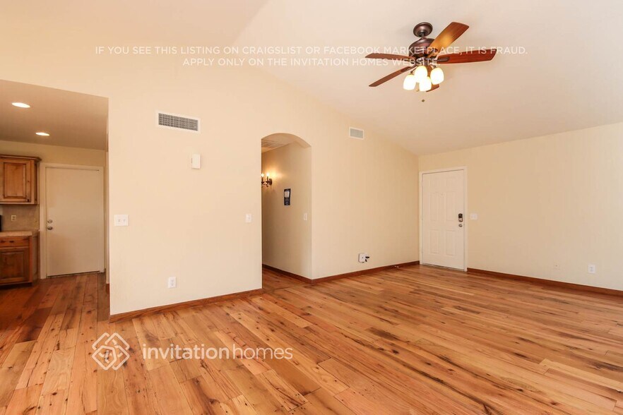 Building Photo - 18285 N 87th Dr