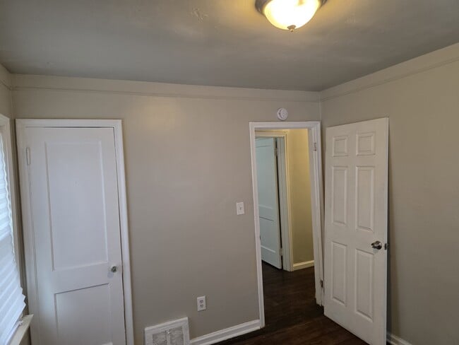 Building Photo - 9080 Stout St