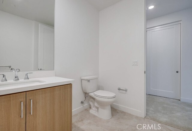Building Photo - 3214 Rivington