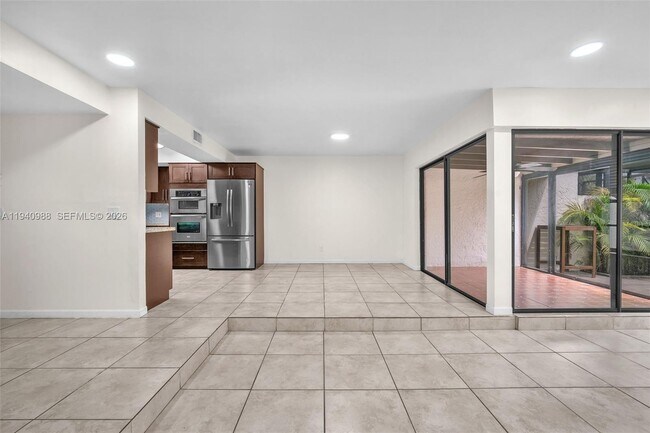 Building Photo - 11125 SW 134th Ct