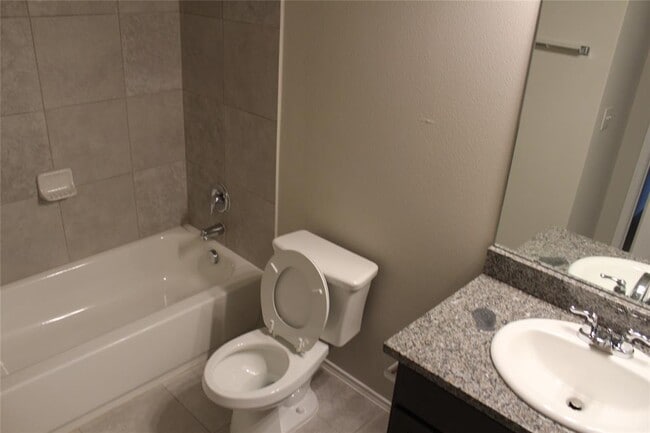 Building Photo - 1220 Garland Rd