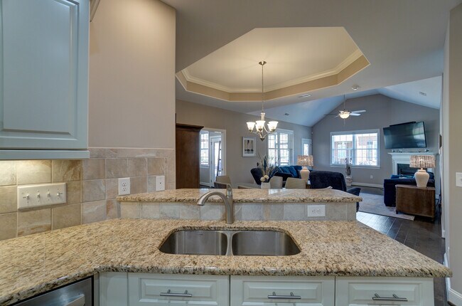 Building Photo - 2335 Sylvia Court