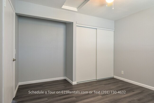 Building Photo - Remodeled 1 Bedroom, 1 Bath Apartment