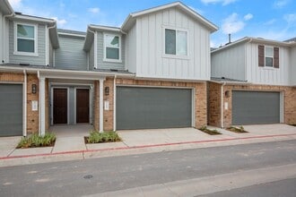 Building Photo - 17409 Homestead Haven Dr