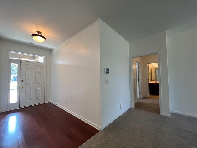 Building Photo - 9408 Crofton Ct