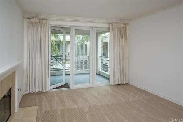 Building Photo - 2243 Martin-