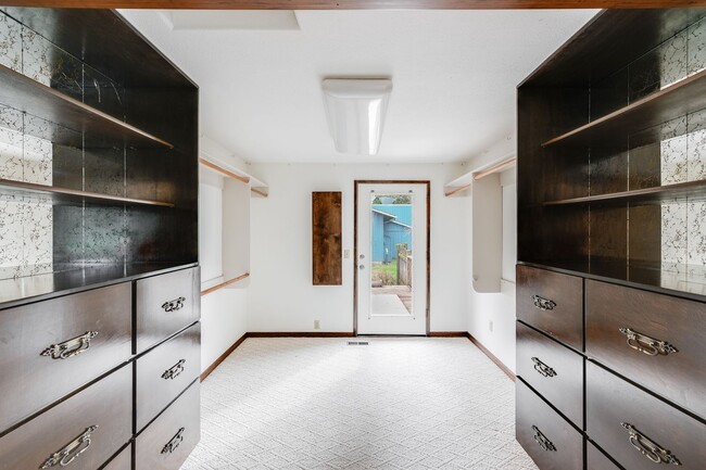 Building Photo - Beautiful 3 bed, 1.5 bath rental home in Damascus