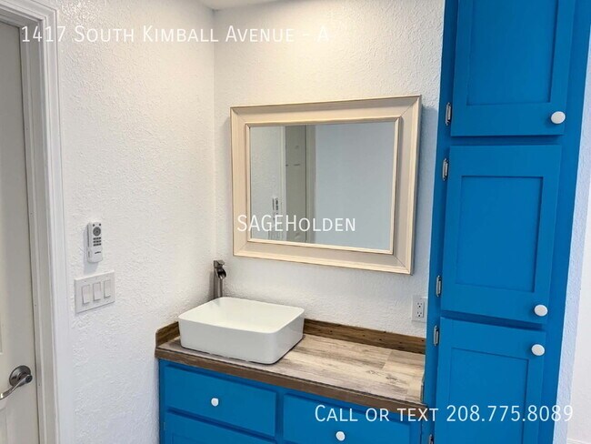 Building Photo - 1417 S Kimball Ave