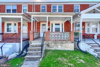 Building Photo - 817 N Marlyn Ave