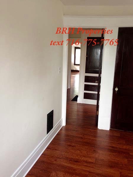 Building Photo - 100 Somerton Ave