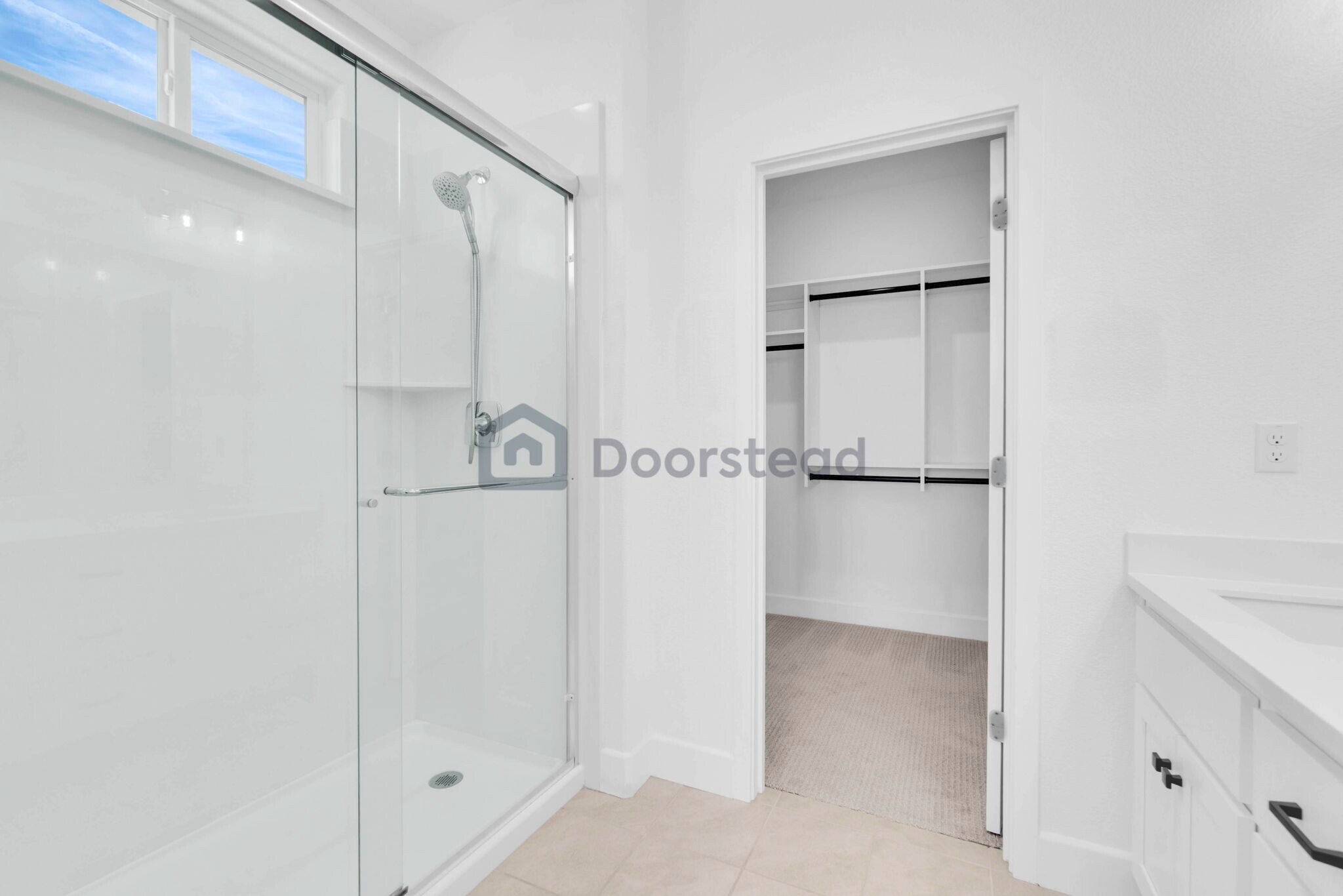 Building Photo - 16819 Karsen Ln