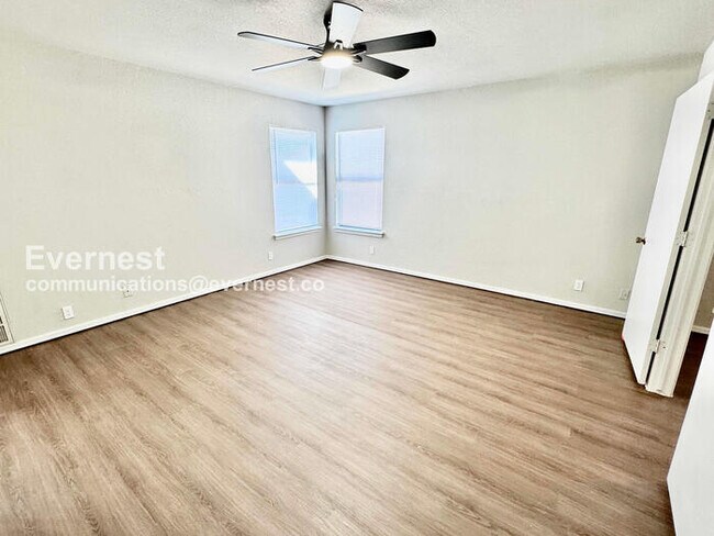 Building Photo - 7019 S 78th E Ave