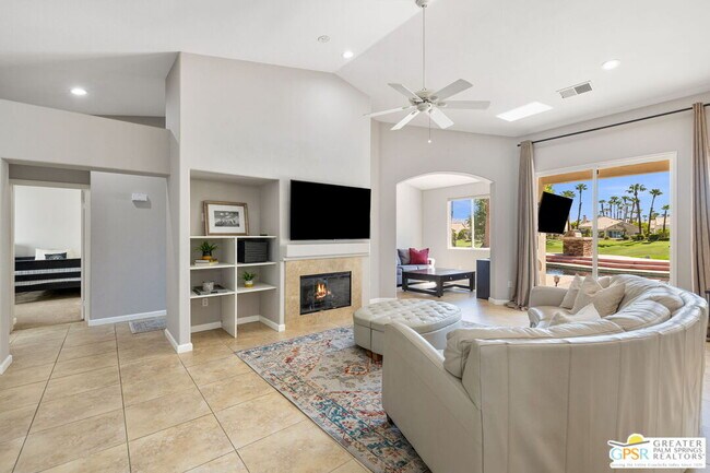 Building Photo - 50280 Spyglass Hill Dr