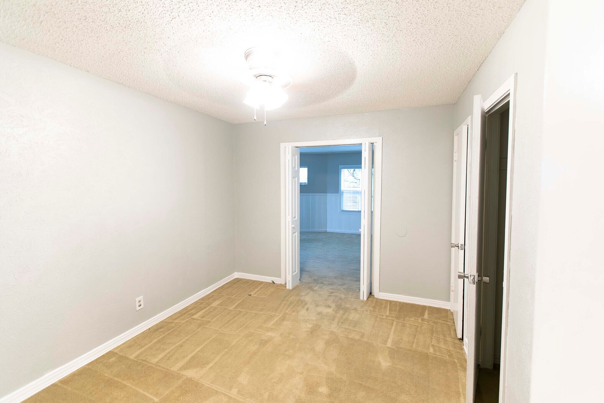 Bedroom 1 - 7459 Mohawk Ave