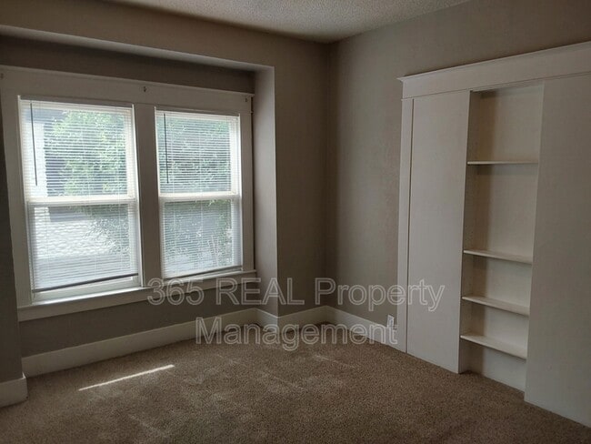Building Photo - 1822 7th Ave