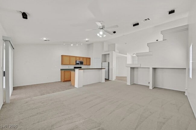 Building Photo - 7504 Evening Falls Dr