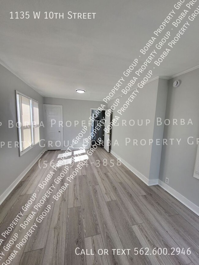 Building Photo - ***STUNNING 2 BEDROOM | I BATH WITH ON-SIT...