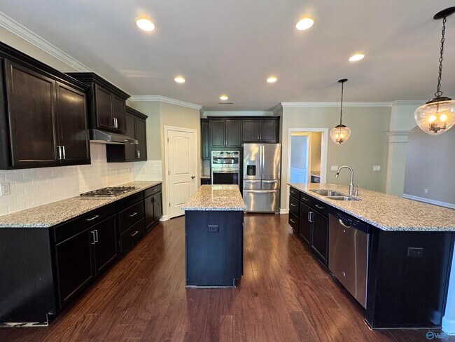 Building Photo - 155 Sougahatchee Dr