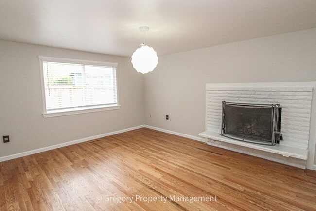 Building Photo - 19711 Bartlett Rd