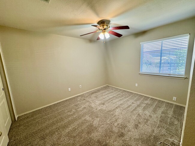 Building Photo - SW Austin: 3BD 2BA House for Rent