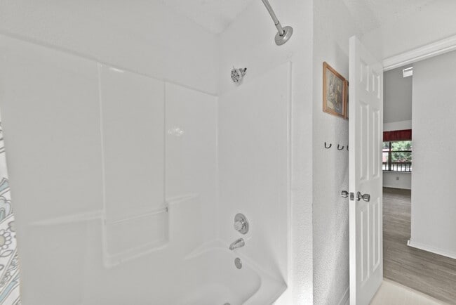 Building Photo - 126 North St