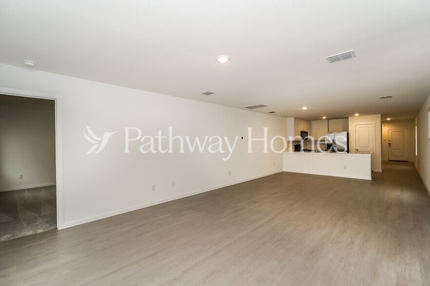 Building Photo - 3136 Tokara St