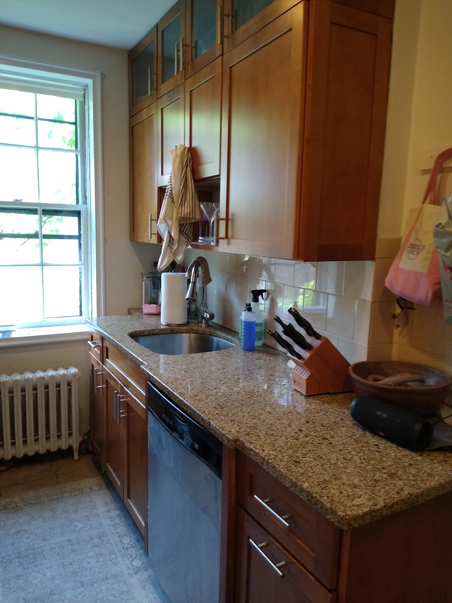 Building Photo - 50 Follen St