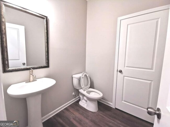 Building Photo - 4376 Waxwing St