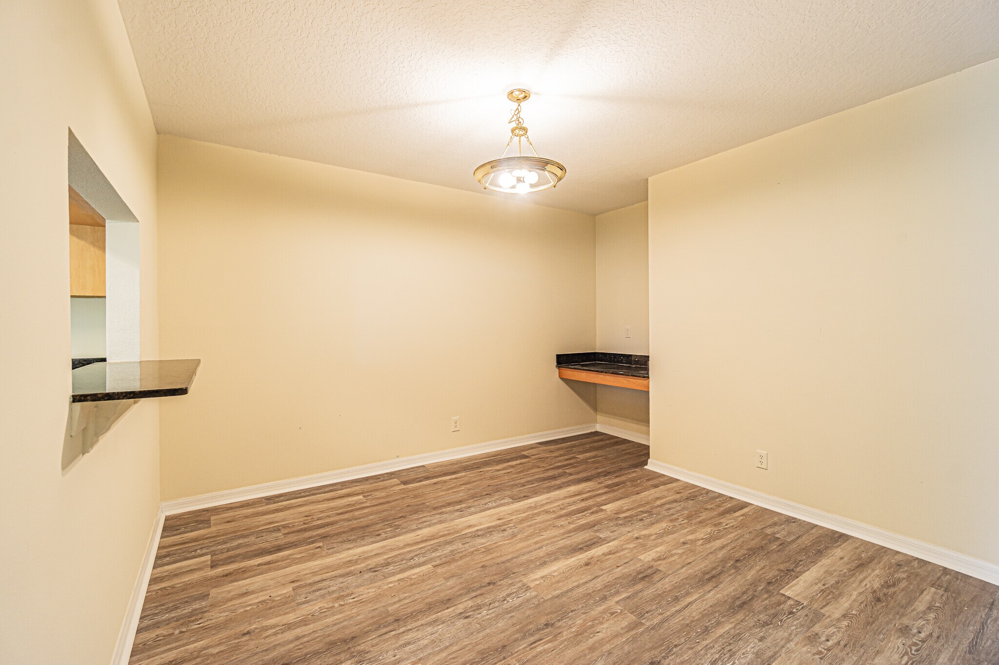 Building Photo - 3421 Dragon View Ct
