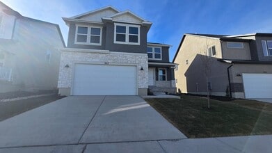 Building Photo - 687 Boseman Wy