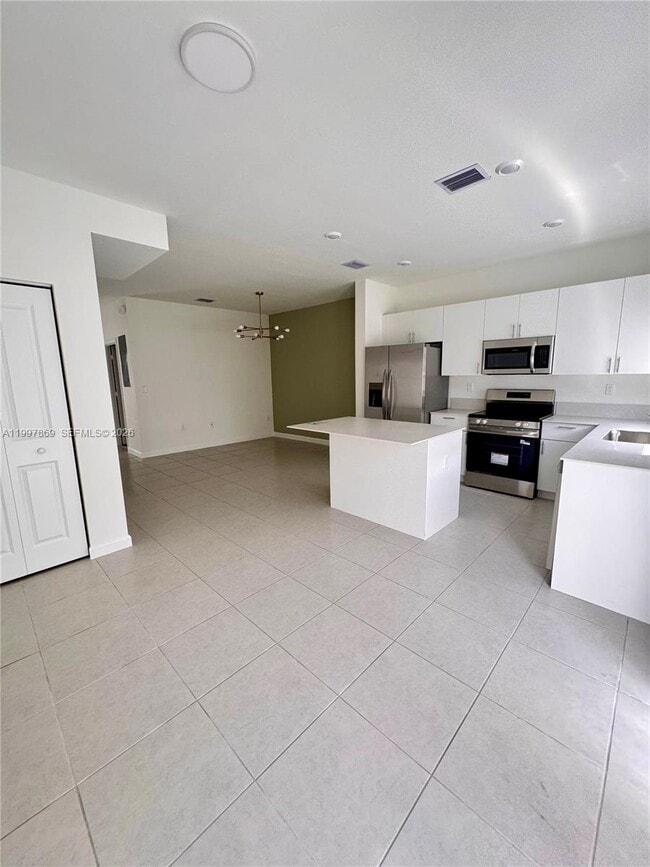 Building Photo - 15538 SW 276th Terrace