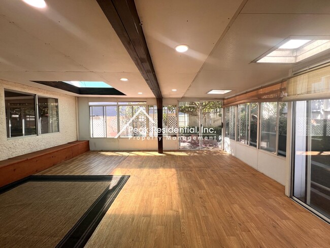 Building Photo - 8113 Bellsbrae Dr
