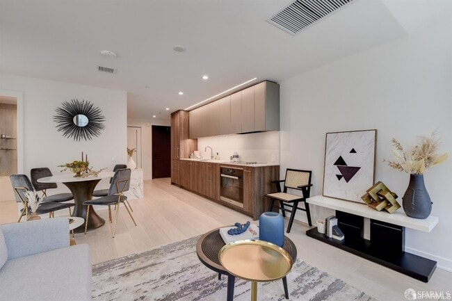 Building Photo - 280 Spear St