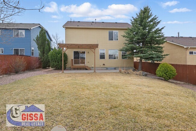 Building Photo - Beautiful home available to move in on 08/05/2026 but not before!