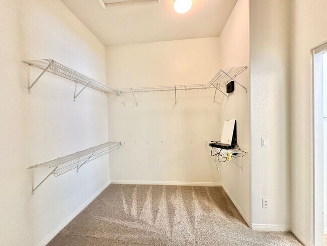 Building Photo - 31340 Aussie Ln