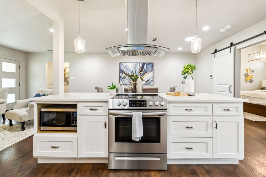 Building Photo - 124 Harmon Dr