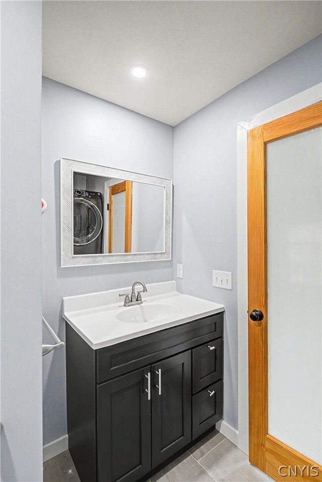 Building Photo - 28 E Genesee St