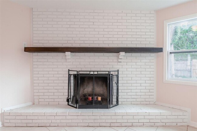 Building Photo - 8918 134th St N