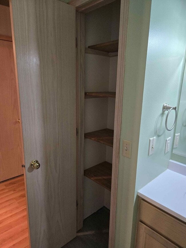 Building Photo - 2623 Edgewood Ln