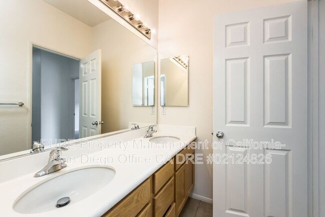 Building Photo - 12252 Pepper Tree Ln