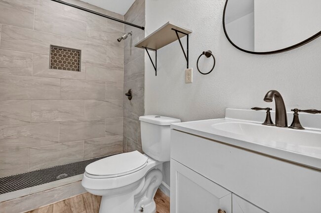Building Photo - 4530 Stanford Ct