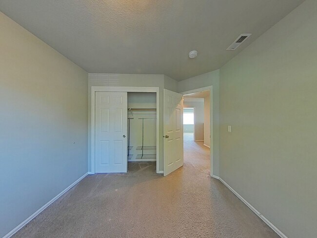 Building Photo - 4 Bedroom House ~ South Corvallis