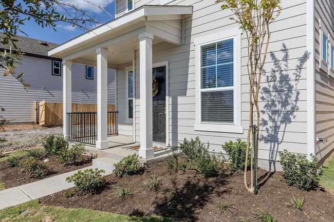 Building Photo - 120 Hartson Dr